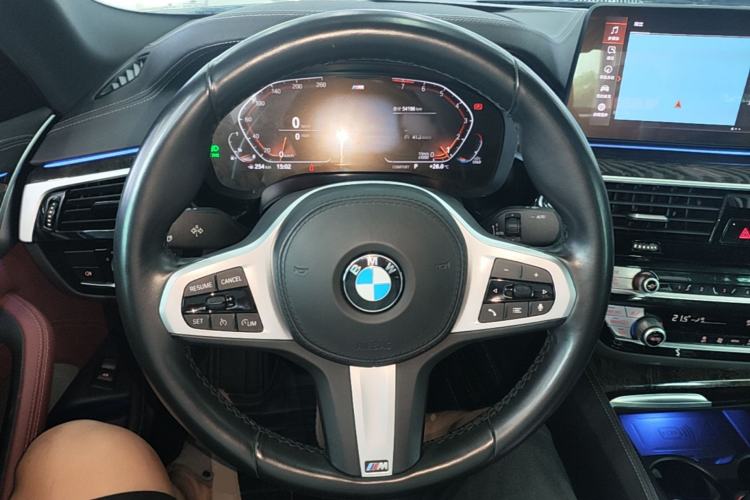 Used BMW 5 Series 2022 525Li M Sport Package Steering Wheel