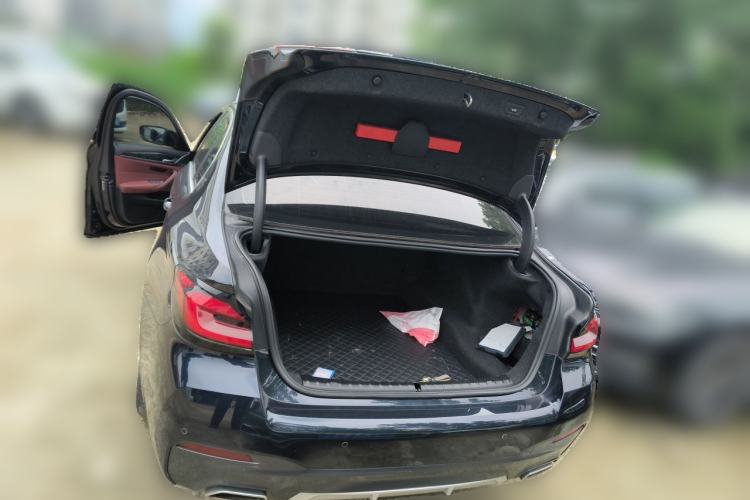 Used BMW 5 Series 2022 525Li Luxury Package Trunk