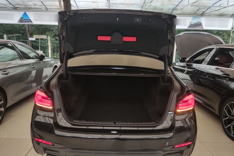 Used BMW 5 Series 2022 Restyled 525Li M Sport Package Trunk