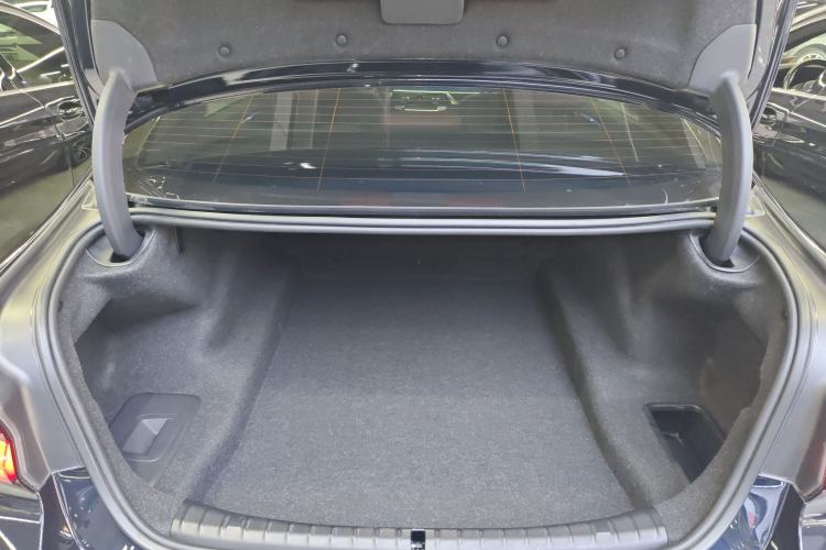 Used BMW 5 Series 2022 Restyled 525Li M Sport Package Trunk