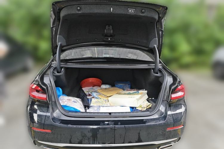 Used BMW 5 Series 2022 Updated 530Li Leading Edition Luxury Package Trunk