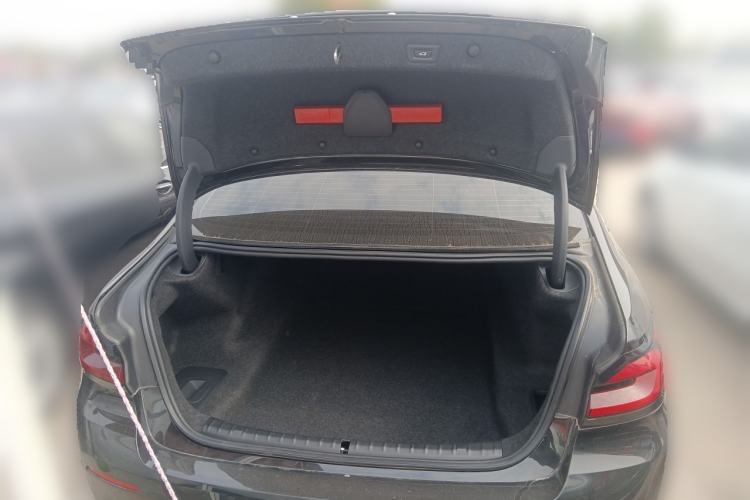 Used BMW 5 Series 2022 Restyled 525Li Luxury Package Trunk