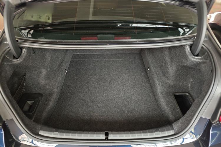 Used BMW 5 Series 2022 530i M Sport Package Trunk