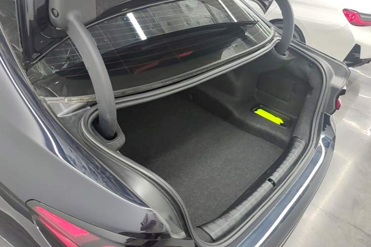Used BMW 5 Series 2022 Restyled 525Li M Sport Package Trunk