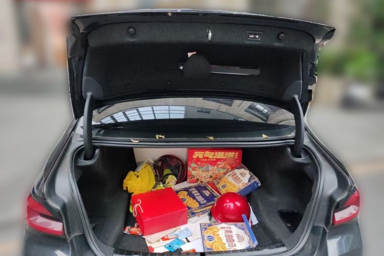 Used BMW 5 Series 2022 Restyled 530Li Leading Edition M Sport Package Trunk