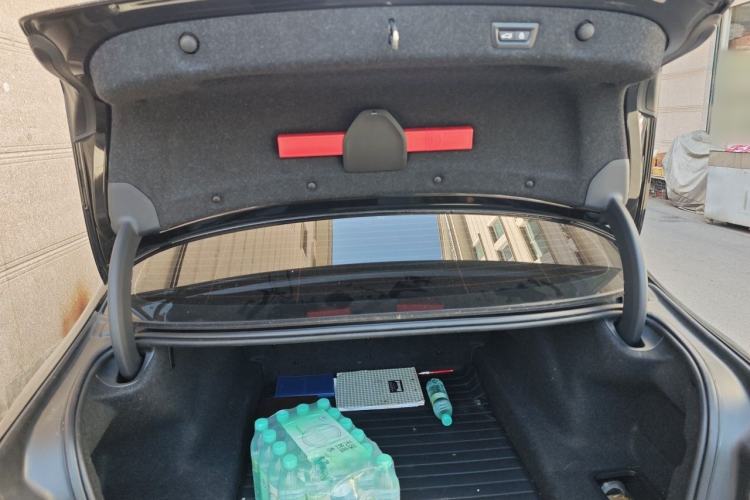 Used BMW 5 Series 2022 530Li Leading Luxury Package Trunk