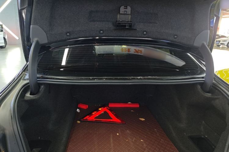 Used BMW 5 Series 2022 Second Facelift 530Li Leading Edition M Sport Package Trunk