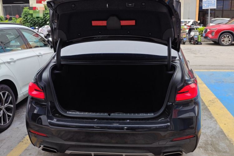 Used BMW 5 Series 2022 Restyled 525Li M Sport Package Trunk