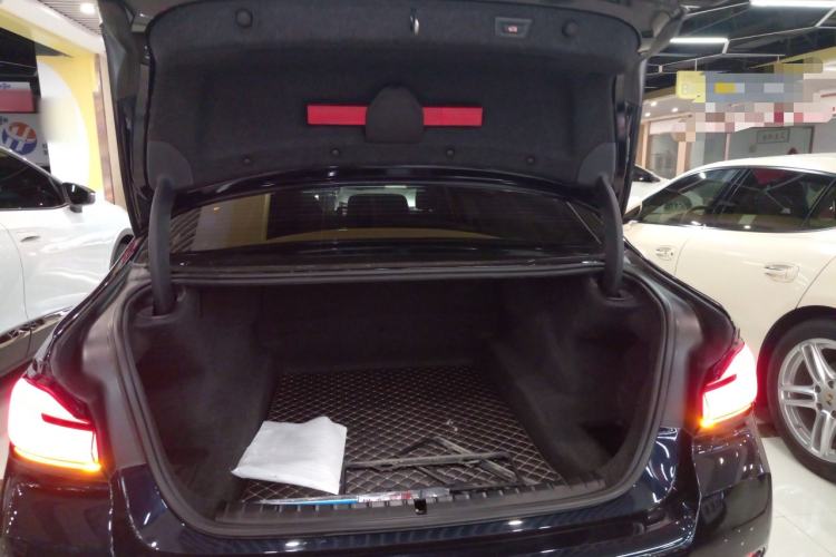 Used BMW 5 Series 2022 Restyled 525Li M Sport Package Trunk