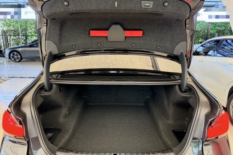 Used BMW 5 Series 2022 Restyled 525Li M Sport Package Trunk