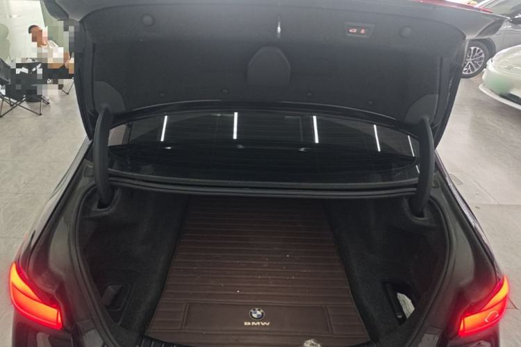 Used BMW 5 Series 2022 Second Facelift 530Li Leading Edition M Sport Package Trunk