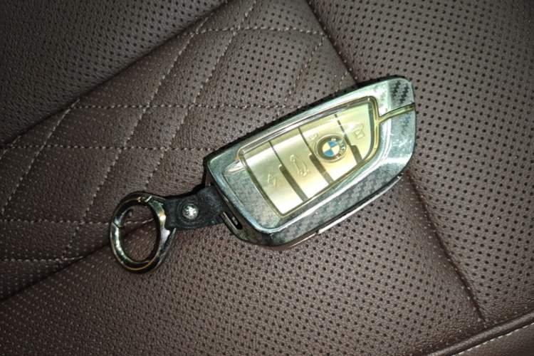 Used BMW 5 Series 2022 Second Facelift 525Li M Sport Package Vehicle Key