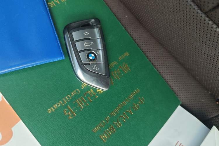 Used BMW 5 Series 2022 Revised Version 3 530Li Luxury Edition Premium Package Vehicle Key