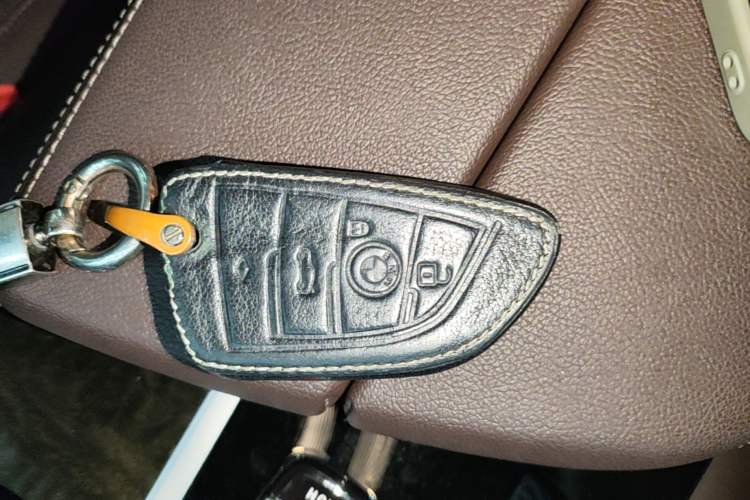 Used BMW 5 Series 2022 525Li M Sport Package Vehicle Key