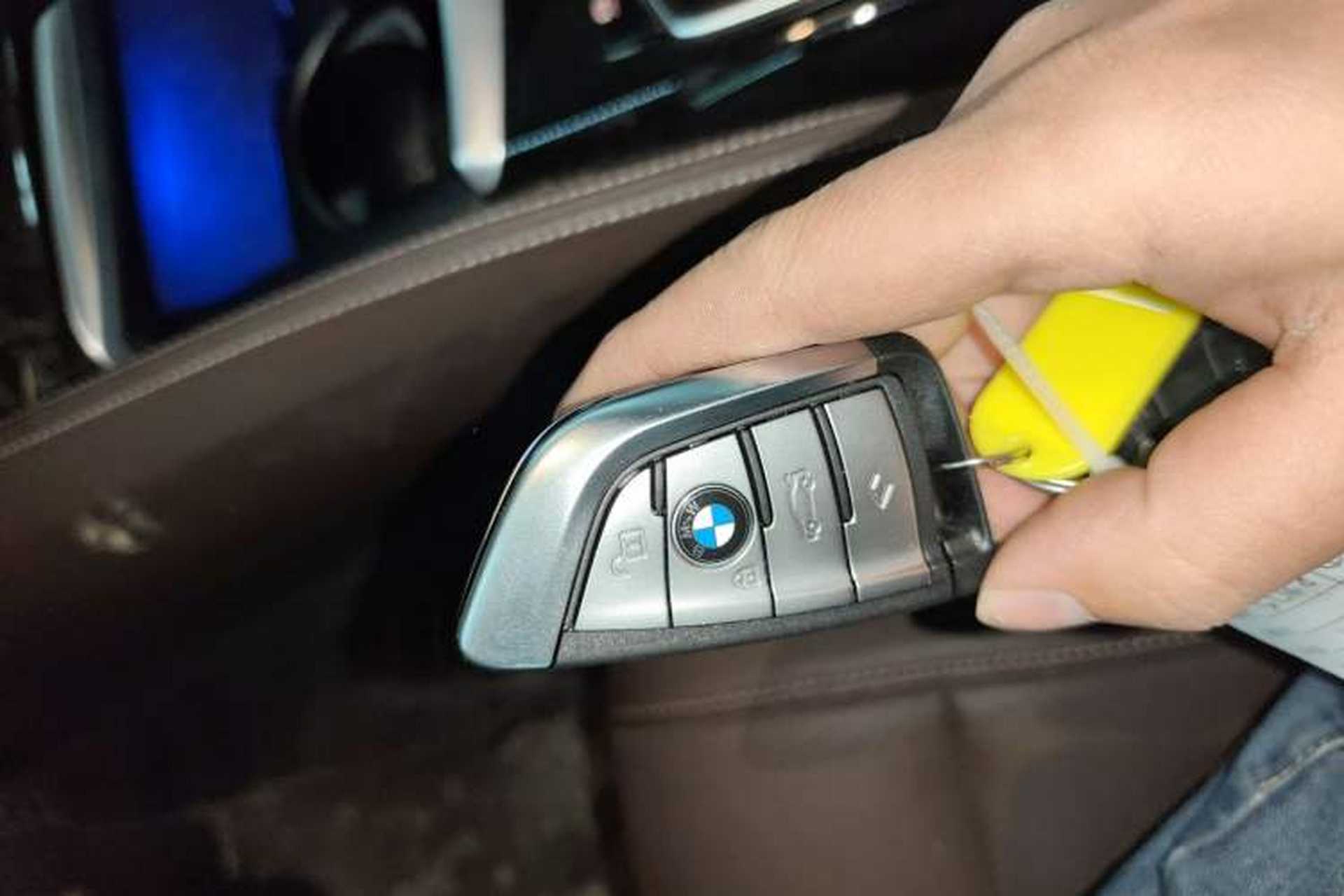 Used BMW 5 Series 2022 Second Facelift 525Li Luxury Package Vehicle Key