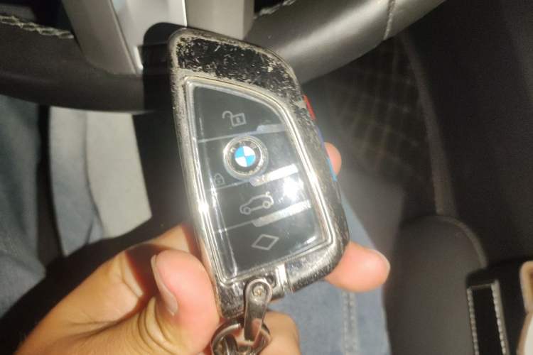 Used BMW 5 Series 2022 Second Facelift 530i M Sport Package Vehicle Key