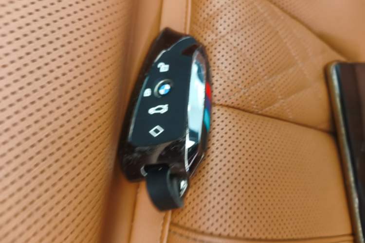 Used BMW 5 Series 2022 Updated 530i M Sport Package Vehicle Key