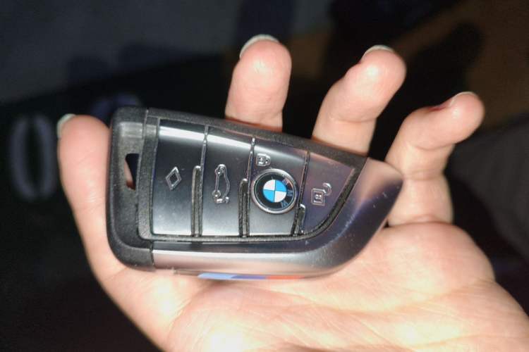 Used BMW 5 Series 2022 Second Facelift 525i M Sport Package Vehicle Key