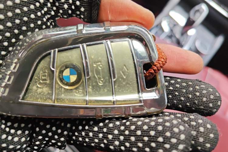 Used BMW 5 Series 2022 530Li Leading Model M Sport Package Vehicle Key