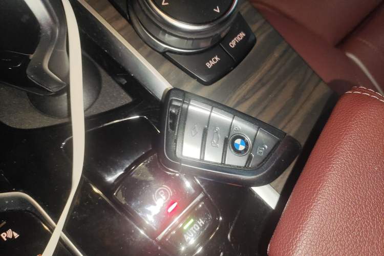 Used BMW 5 Series 2022 Revised Version 3 530Li Luxury Edition M Sport Package Vehicle Key
