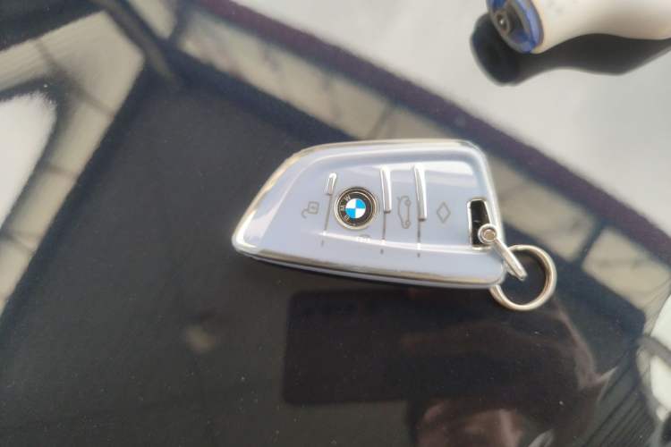 Used BMW 5 Series 2022 Second Facelift 525Li M Sport Package Vehicle Key