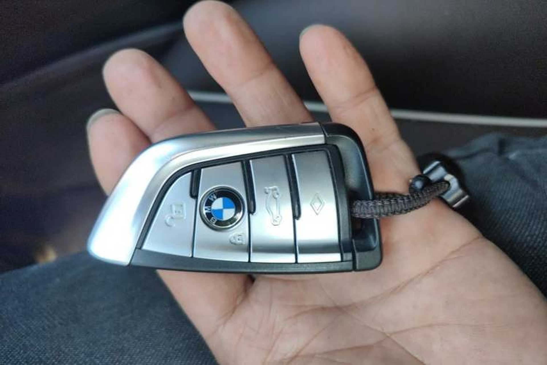 Used BMW 5 Series 2022 525Li Luxury Package Vehicle Key