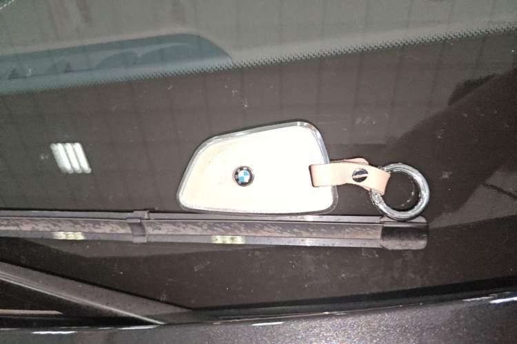 Used BMW 5 Series 2022 Second Facelift 525Li Luxury Package Vehicle Key