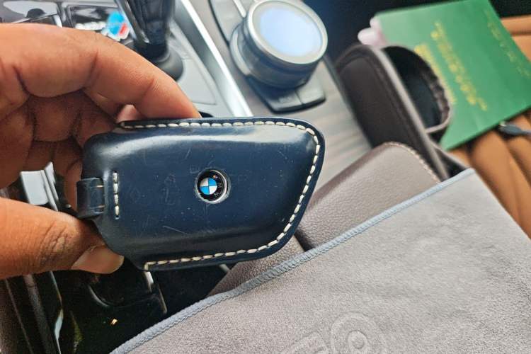 Used BMW 5 Series 2022 Updated 530Li Luxury Edition Premium Package Vehicle Key