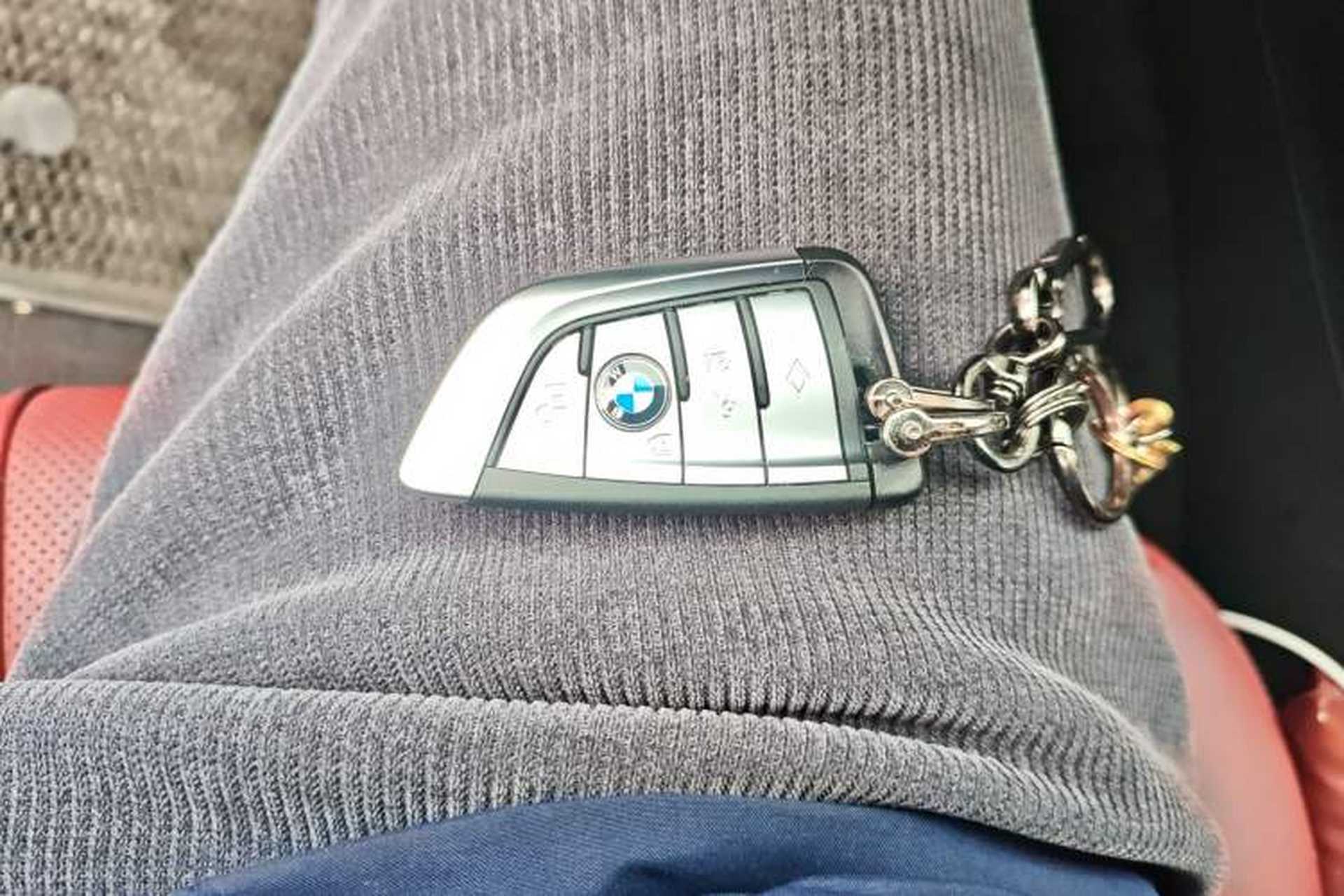 Used BMW 5 Series 2022 Restyled 525Li M Sport Package Vehicle Key