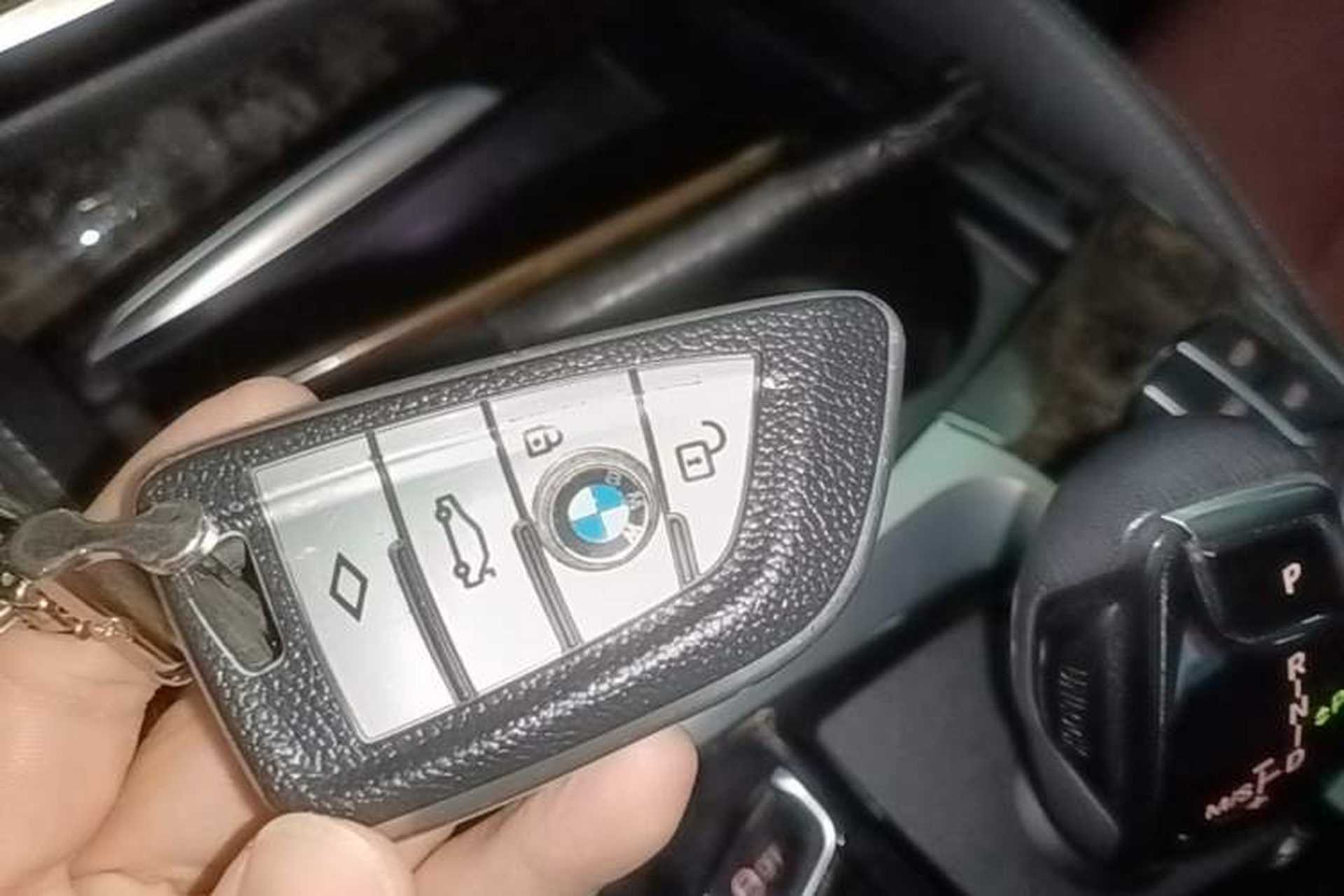 Used BMW 5 Series 2022 Second Facelift 525Li M Sport Package Vehicle Key
