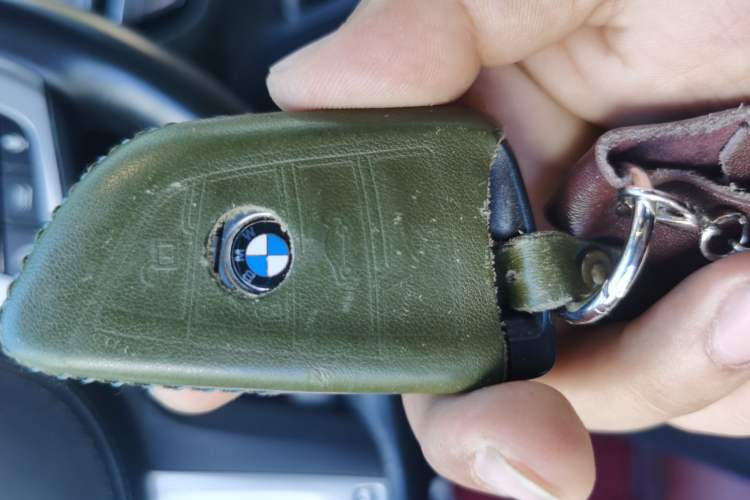 Used BMW 5 Series 2022 525Li M Sport Package Vehicle Key