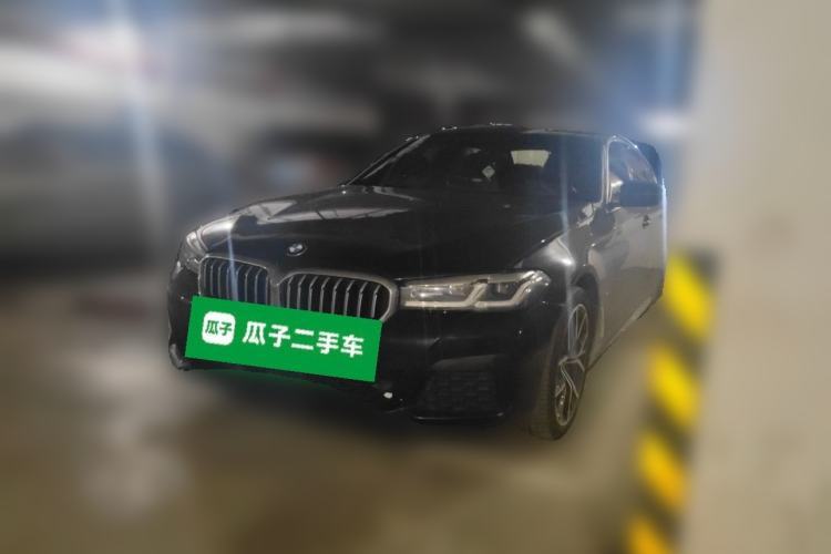 Used BMW 5 Series 2022 Second Facelift 530Li Luxury Version M Sport Package Guazi used car, China used car export, Used car for sale, Used BMW cars, Cheapest cars for sale