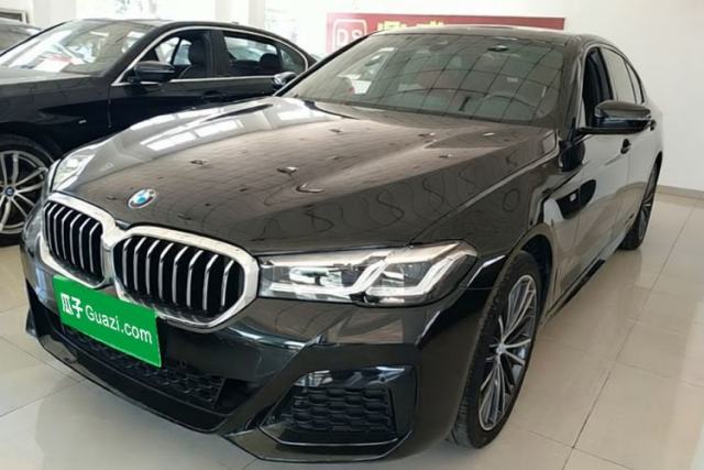 Ojetý BMW 5 Series 2022 Restyled 530Li Leading Edition M Sport Package