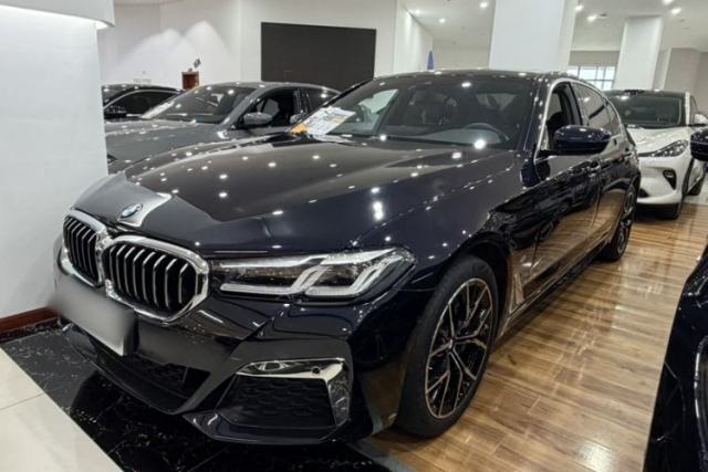 Używany BMW 5 Series 2022 Revised Version 3 530Li Luxury Edition M Sport Package