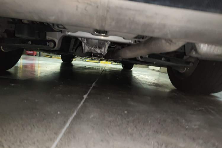 Used BMW 5 Series 2022 530Li Luxury Edition M Sport Package Chassis Rear