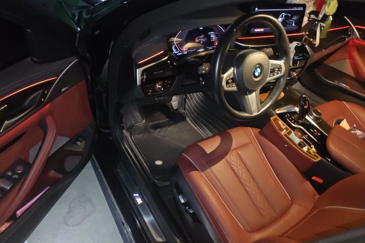 Used BMW 5 Series 2022 Second Facelift 525Li M Sport Package Driver Seat