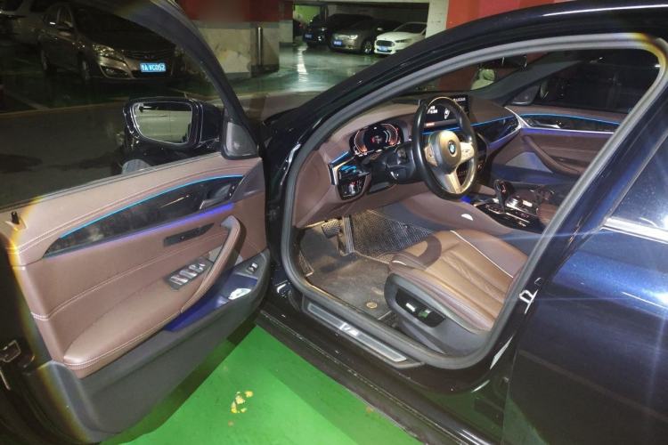 Used BMW 5 Series 2022 Second Facelift 525Li M Sport Package Driver Seat