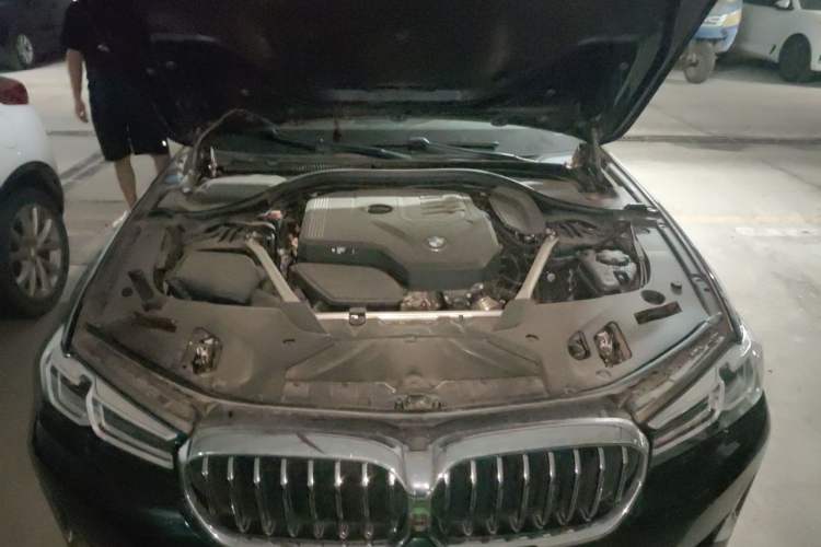 Used BMW 5 Series 2022 Restyled 525Li Luxury Package Engine Bay
