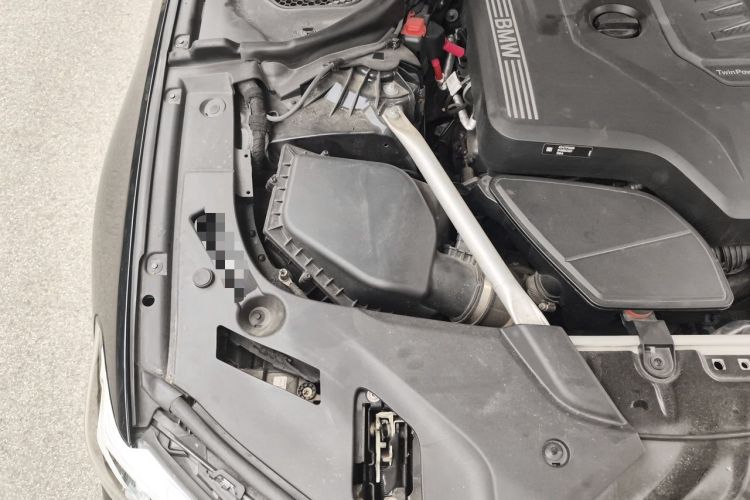 Used BMW 5 Series 2022 Revised Version 3 530Li Luxury Edition M Sport Package Engine Bay Right