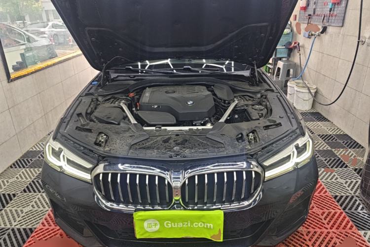 Used BMW 5 Series 2022 Second Facelift 525Li M Sport Package Engine Bay
