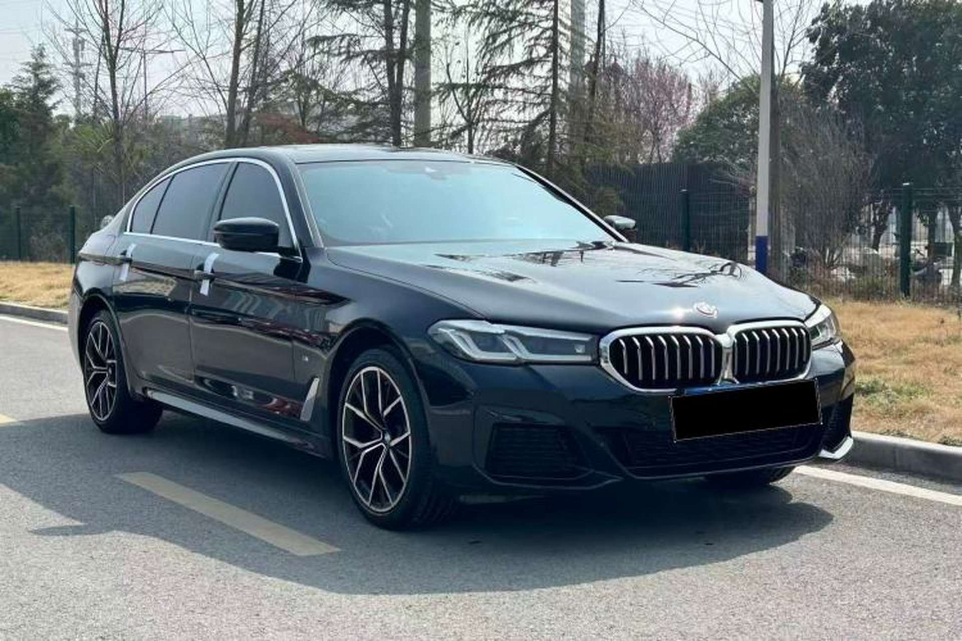 Used BMW 5 Series 2022 Second Facelift 525Li M Sport Package Exterior 1