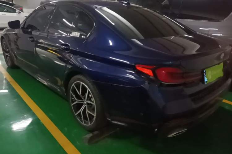 Used BMW 5 Series 2022 Second Facelift 540i Sport Line M Sport Package Exterior 2