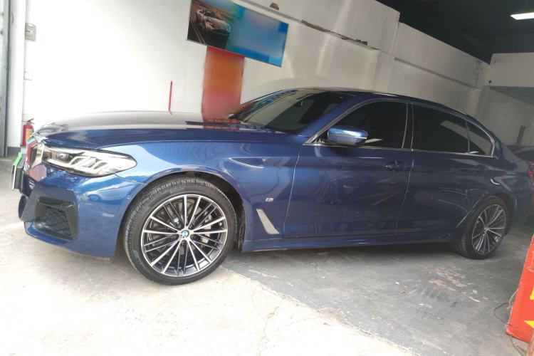 Used BMW 5 Series 2022 Restyled 530Li Leading Edition M Sport Package Exterior 3