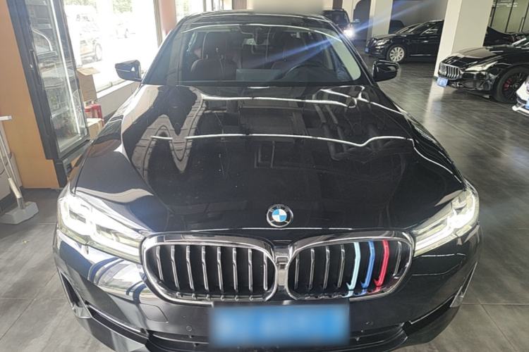 Used BMW 5 Series 2022 Second Facelift 525Li Luxury Package Front