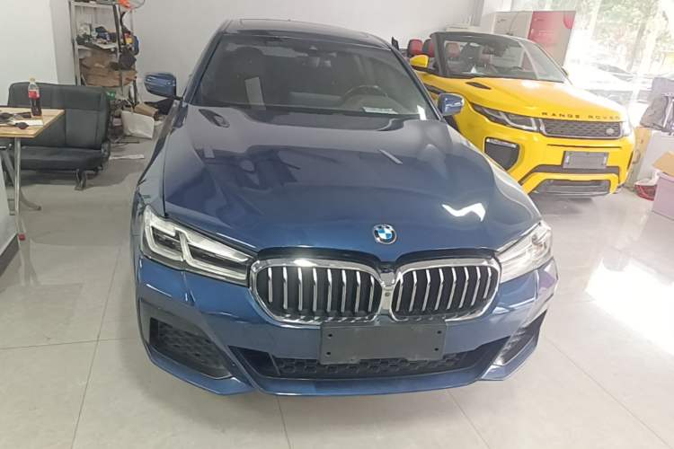 Used BMW 5 Series 2022 Restyled 530Li Luxury Edition M Sport Package Front