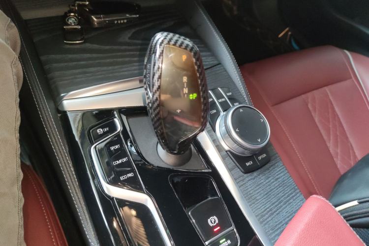 Used BMW 5 Series 2022 Restyled 530Li Leading Edition M Sport Package Gear Lever