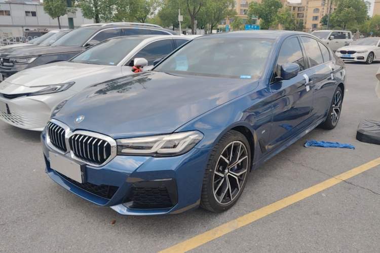 Used BMW 5 Series 2022 Second Facelift 530i M Sport Package Guazi used car, China used car export, Used car for sale, Used cars, Cheapest cars for sale