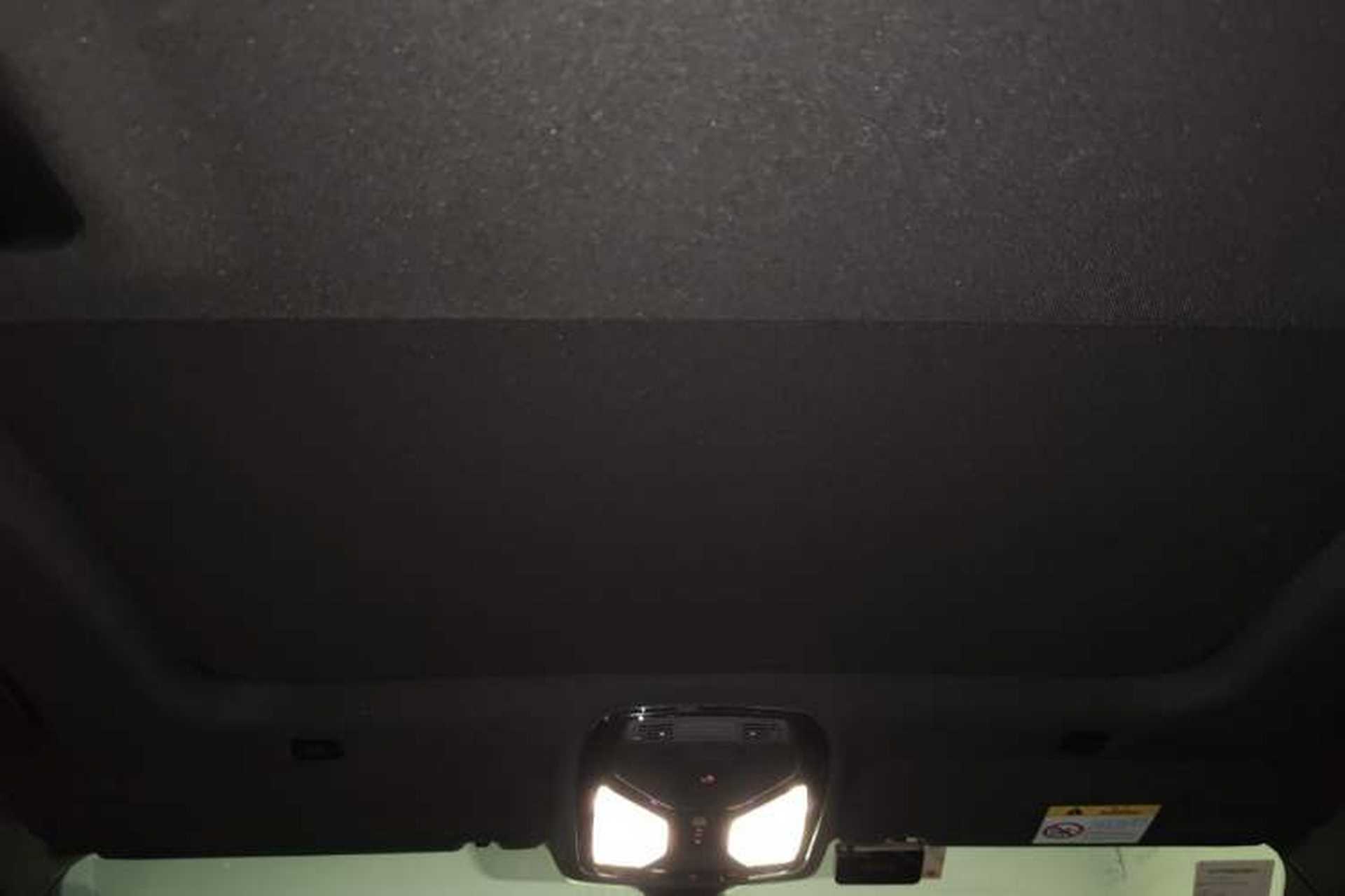 Used BMW 5 Series 2022 530Li Luxury Edition M Sport Package Headliner