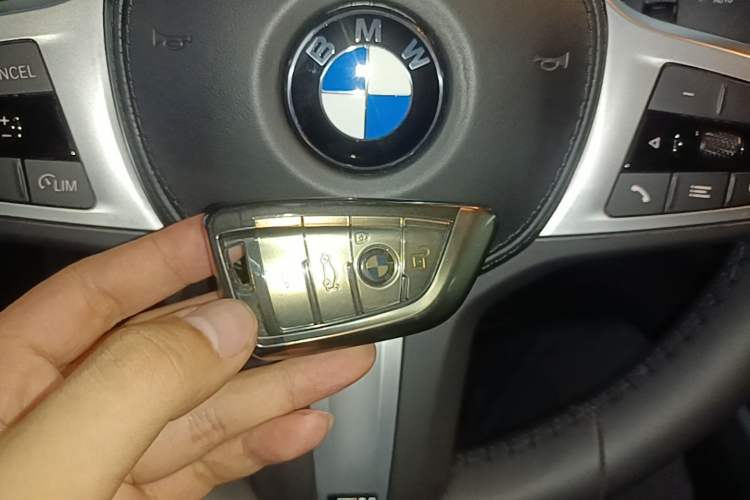 Used BMW 5 Series 2022 Restyled 525i M Sport Package Interior 1