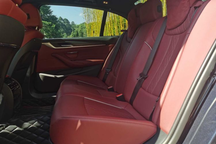 Used BMW 5 Series 2022 Restyled 530Li Leading Edition M Sport Package Interior 4